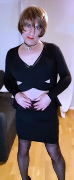 Bella Horny
