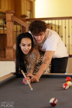 8 ball... corner pocket...
