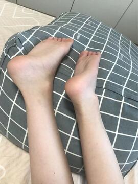 My feet photo 4