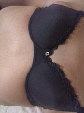 Tania 5 photo 19